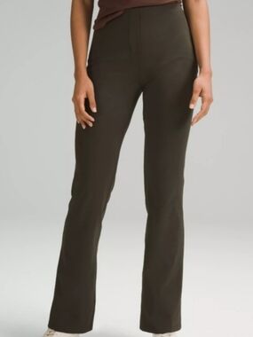 Lululemon Smooth Fit Pull On Taupe Pants Size 4